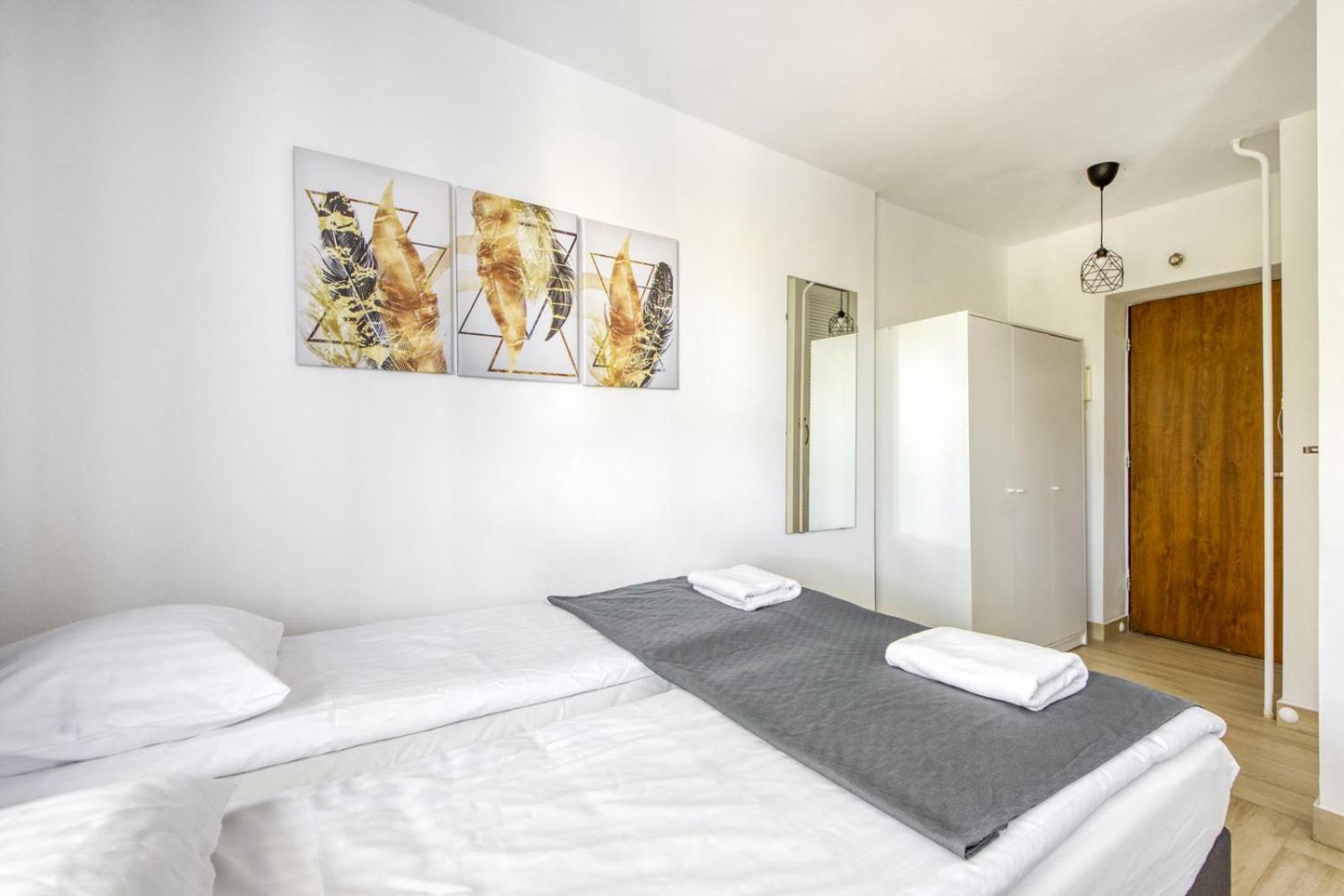 Labo Apartment Niepodleglosci Warsaw Luaran gambar